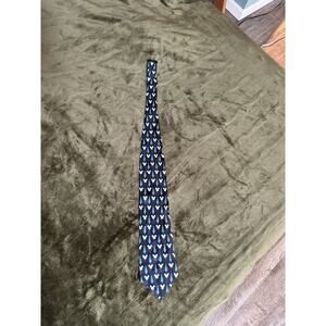 Disney Store Mickey Mouse Golf EPCOT Silk Classic Tie Necktie Blue NWT